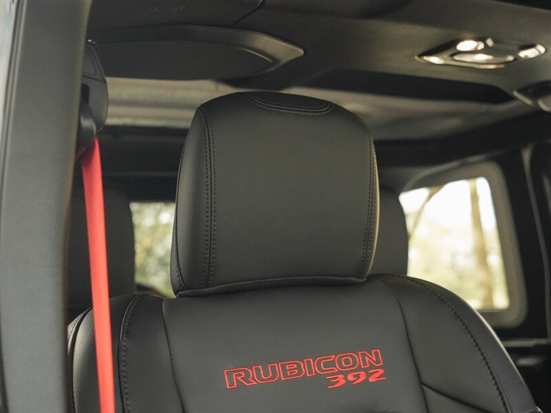 2023 Jeep Wrangler Rubicon 392 20th Anniversary   - Photo 33 - Bonita Springs, FL 34134
