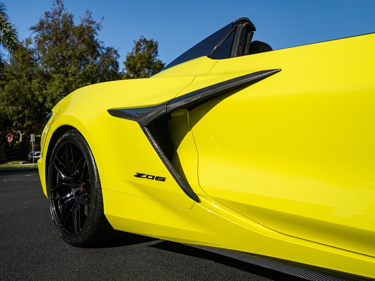 2023 Chevrolet Corvette Z06   - Photo 79 - Bonita Springs, FL 34134