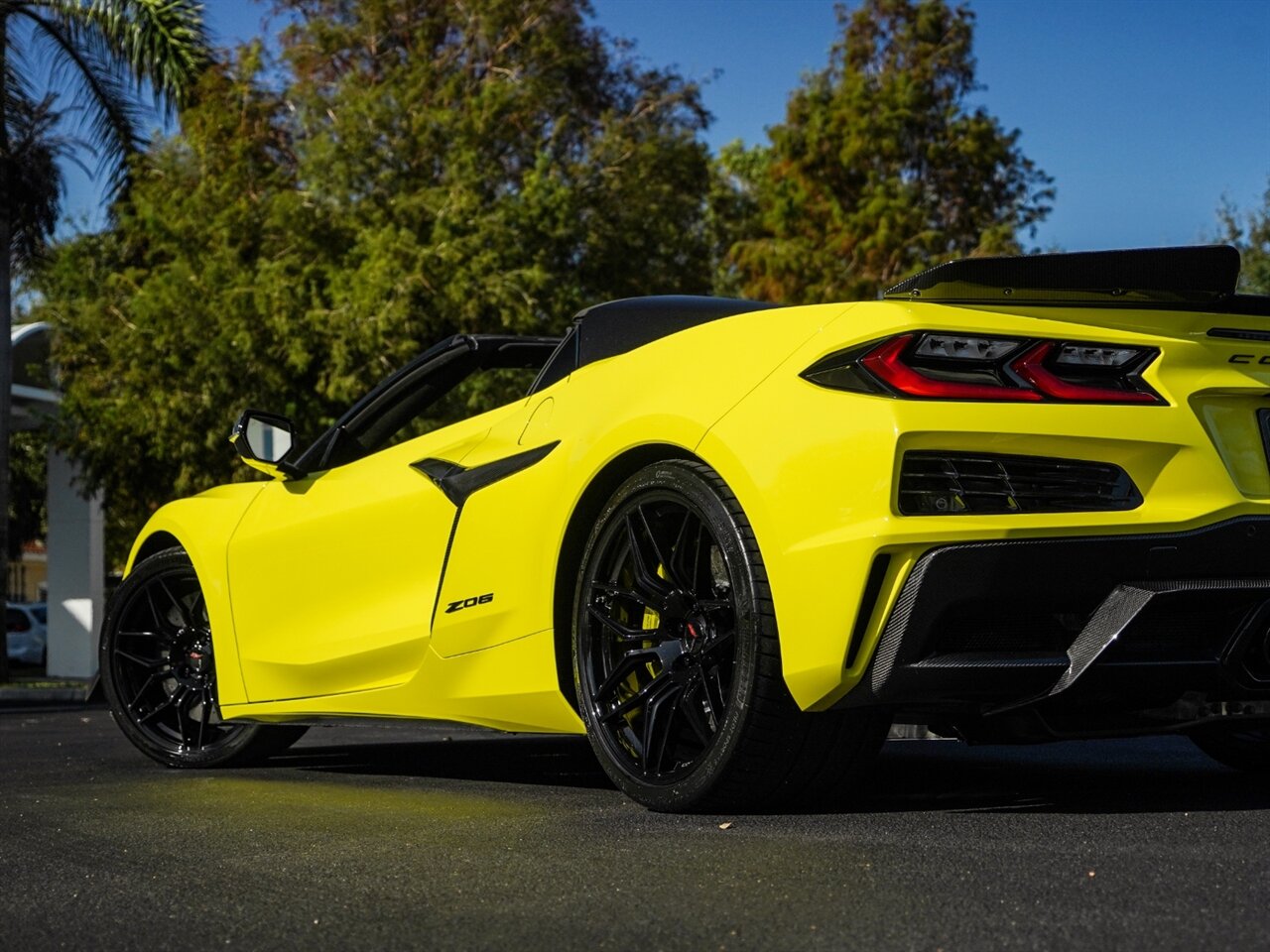 2023 Chevrolet Corvette Z06   - Photo 56 - Bonita Springs, FL 34134