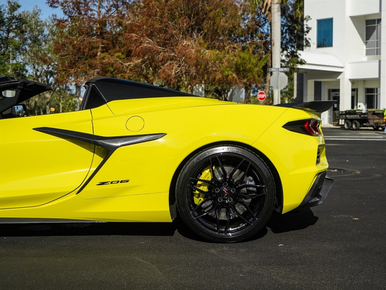 2023 Chevrolet Corvette Z06   - Photo 50 - Bonita Springs, FL 34134