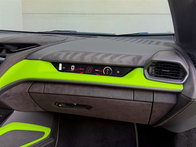 2026 Lamborghini Temerario - Photo 30 - Bonita Springs, FL 34134