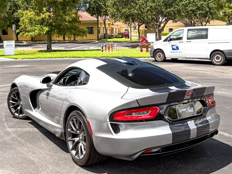 2017 Dodge Viper GTS   - Photo 42 - Bonita Springs, FL 34134