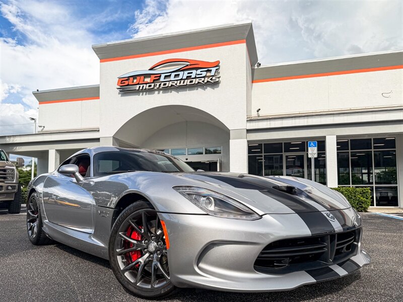 2017 Dodge Viper GTS  