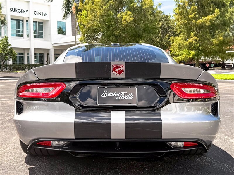 2017 Dodge Viper GTS   - Photo 51 - Bonita Springs, FL 34134
