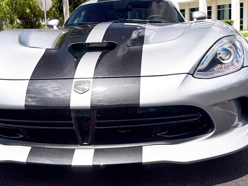 2017 Dodge Viper GTS   - Photo 3 - Bonita Springs, FL 34134