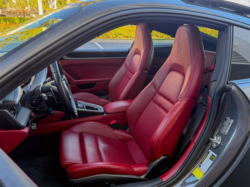 2020 Porsche 911 Carrera S - Photo 21 - Bonita Springs, FL 34134