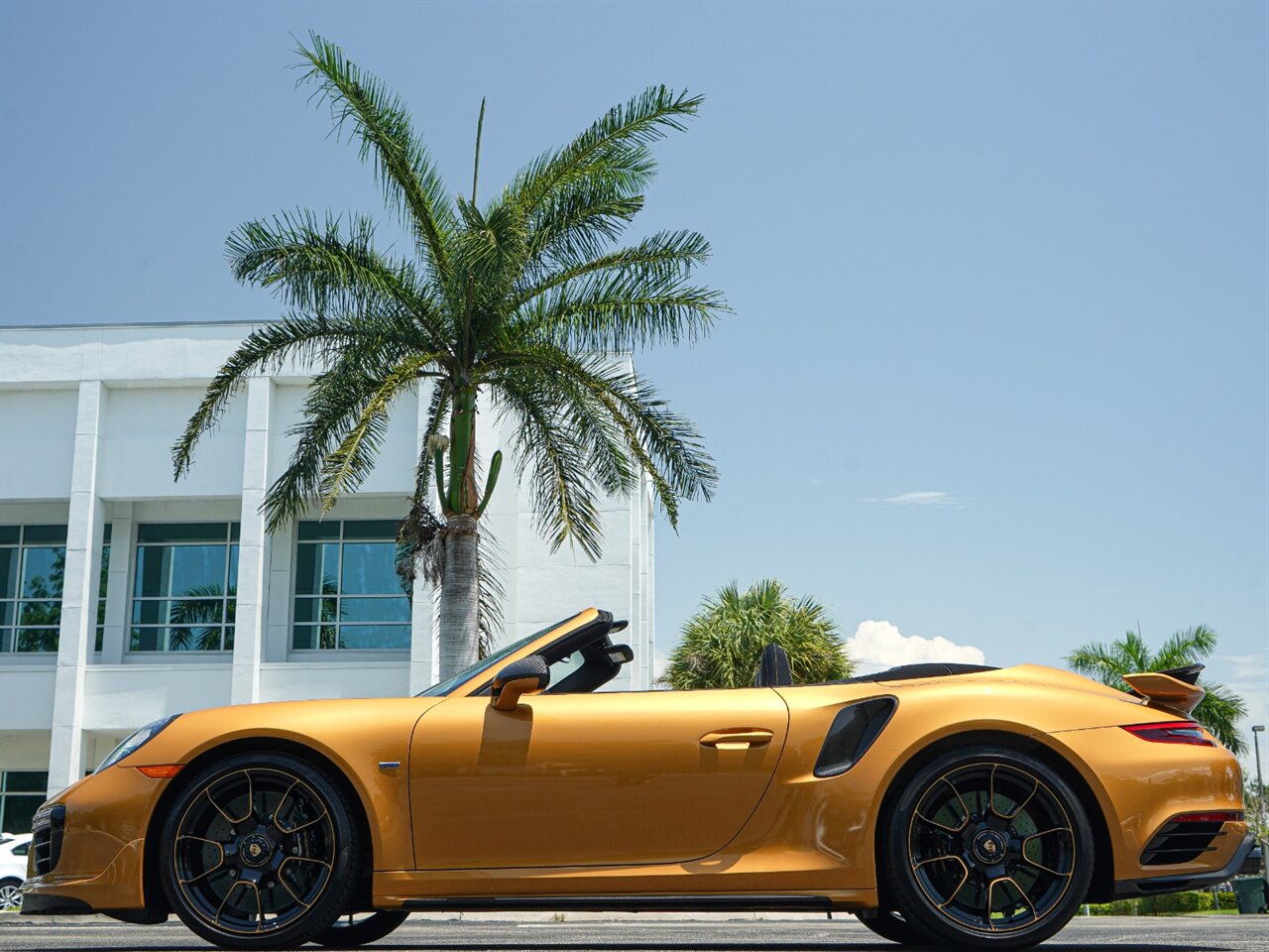 2019 Porsche 911 Turbo S  Exclusive Series - Photo 19 - Bonita Springs, FL 34134