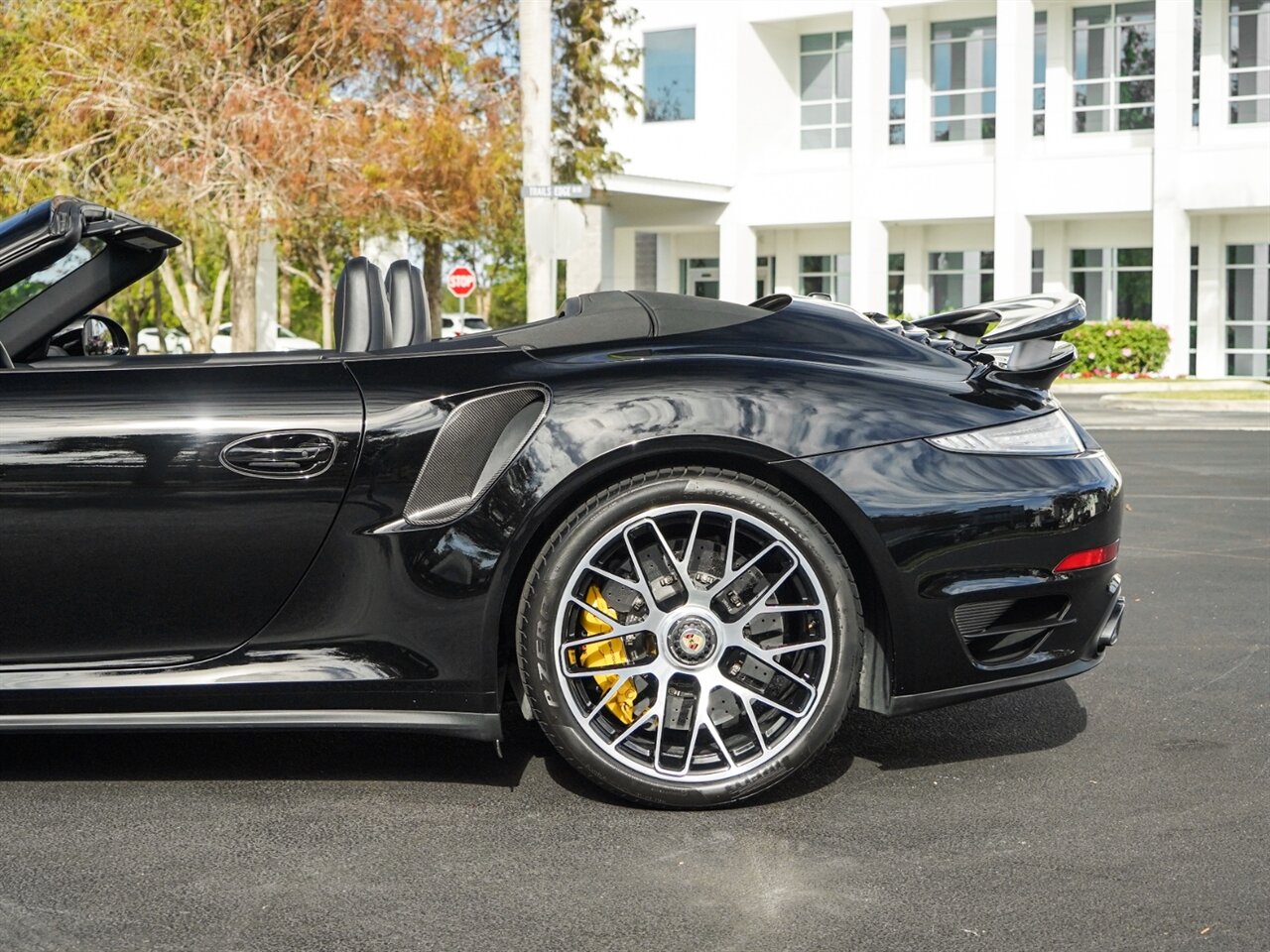 2015 Porsche 911 Turbo S   - Photo 46 - Bonita Springs, FL 34134