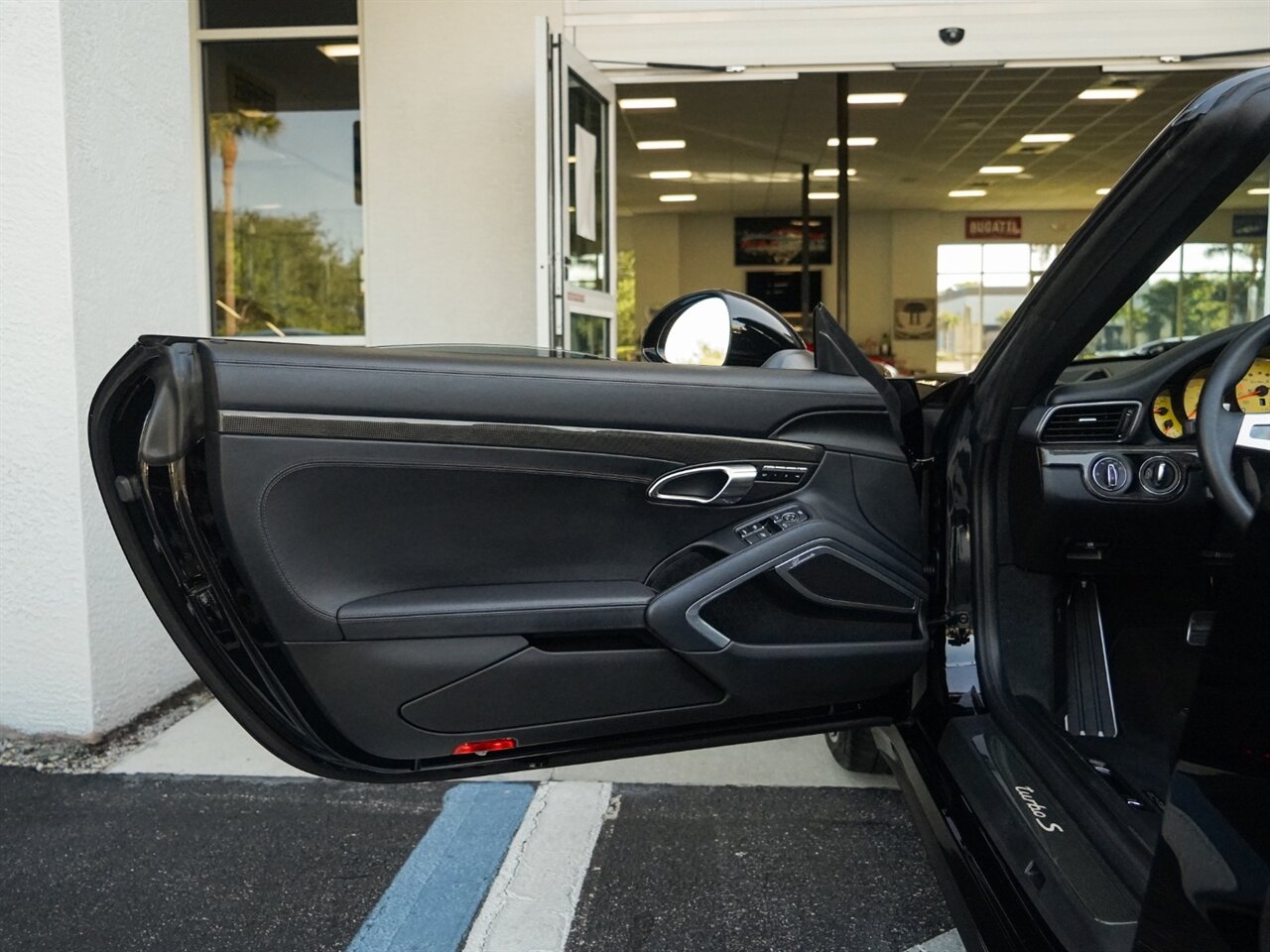 2015 Porsche 911 Turbo S   - Photo 29 - Bonita Springs, FL 34134