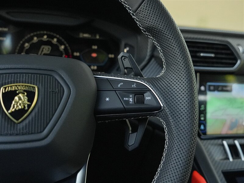 2022 Lamborghini Urus - Photo 32 - Bonita Springs, FL 34134