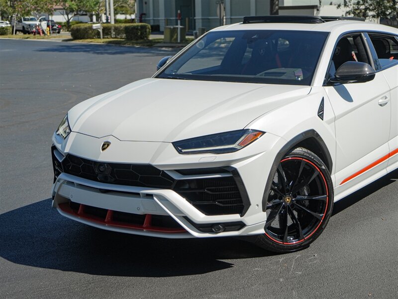 2022 Lamborghini Urus - Photo 7 - Bonita Springs, FL 34134