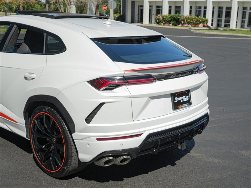 2022 Lamborghini Urus - Photo 57 - Bonita Springs, FL 34134