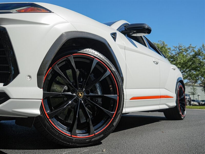 2022 Lamborghini Urus - Photo 9 - Bonita Springs, FL 34134