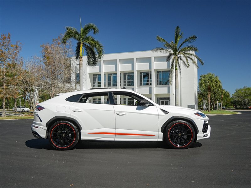 2022 Lamborghini Urus - Photo 71 - Bonita Springs, FL 34134