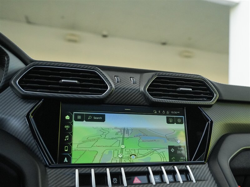 2022 Lamborghini Urus - Photo 13 - Bonita Springs, FL 34134