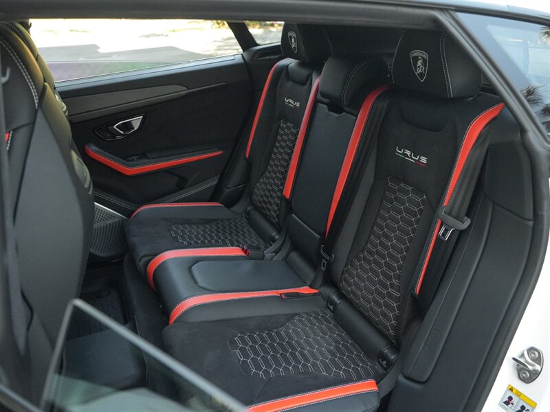 2022 Lamborghini Urus - Photo 27 - Bonita Springs, FL 34134