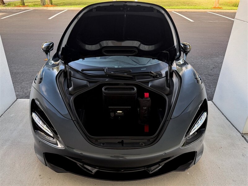 2021 McLaren 720S Performance - Photo 37 - Bonita Springs, FL 34134