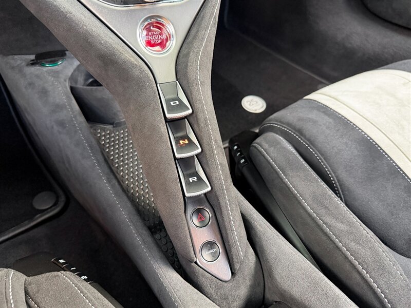 2021 McLaren 720S Performance - Photo 22 - Bonita Springs, FL 34134