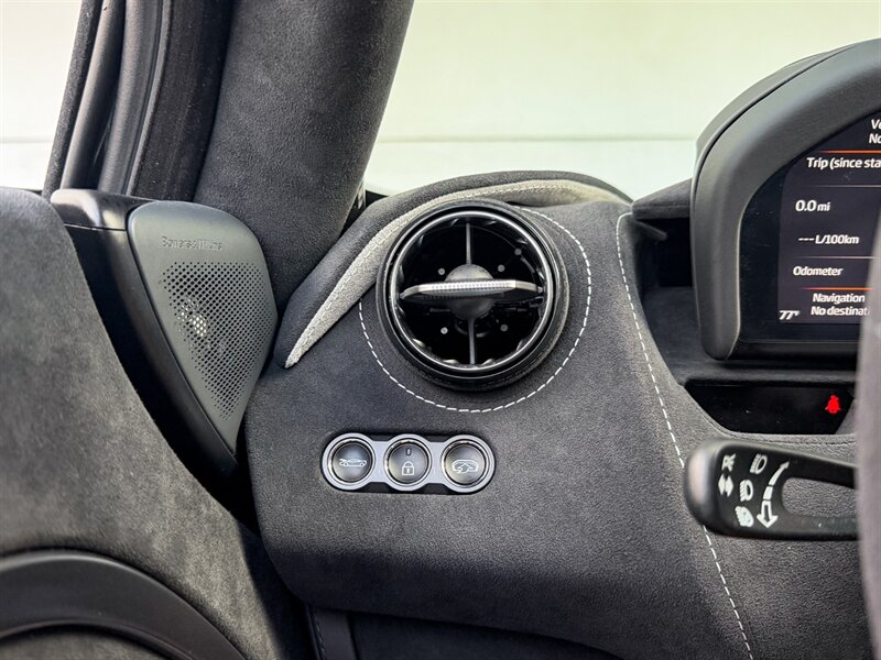 2021 McLaren 720S Performance - Photo 23 - Bonita Springs, FL 34134