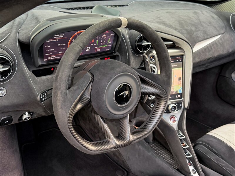 2021 McLaren 720S Performance - Photo 30 - Bonita Springs, FL 34134