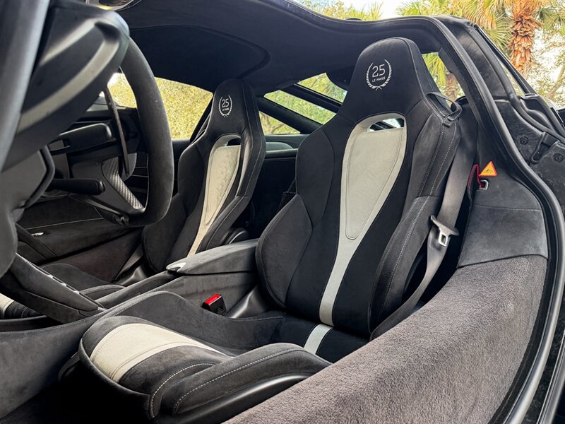 2021 McLaren 720S Performance - Photo 25 - Bonita Springs, FL 34134