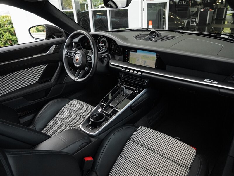 2024 Porsche 911 Turbo S   - Photo 30 - Bonita Springs, FL 34134