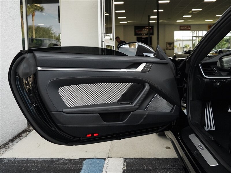2024 Porsche 911 Turbo S   - Photo 26 - Bonita Springs, FL 34134