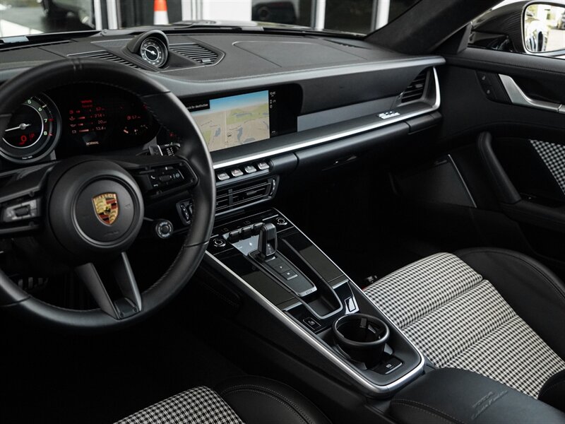 2024 Porsche 911 Turbo S   - Photo 15 - Bonita Springs, FL 34134