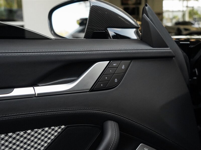 2024 Porsche 911 Turbo S   - Photo 27 - Bonita Springs, FL 34134