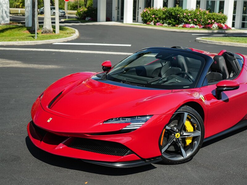 2023 Ferrari SF90 Spider - Photo 11 - Bonita Springs, FL 34134
