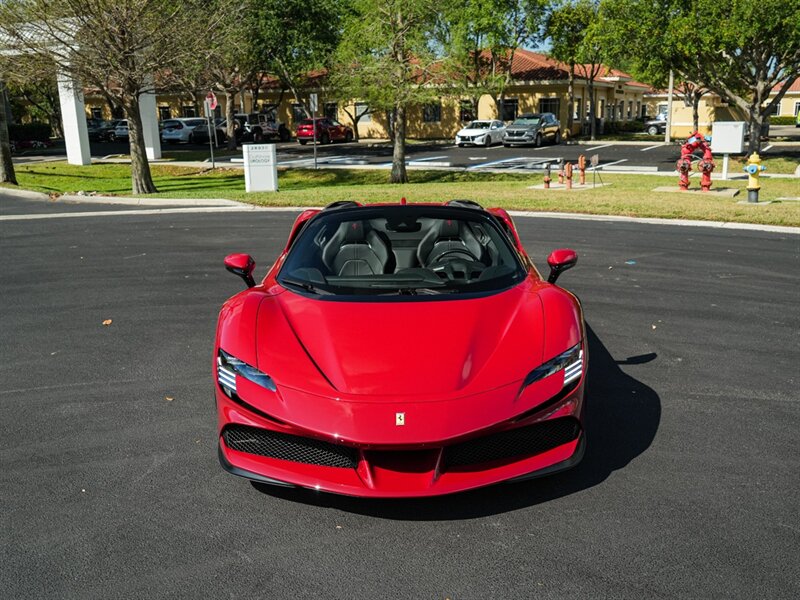 2023 Ferrari SF90 Spider - Photo 9 - Bonita Springs, FL 34134