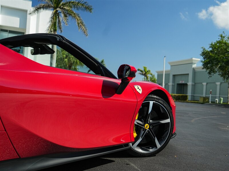 2023 Ferrari SF90 Spider - Photo 63 - Bonita Springs, FL 34134