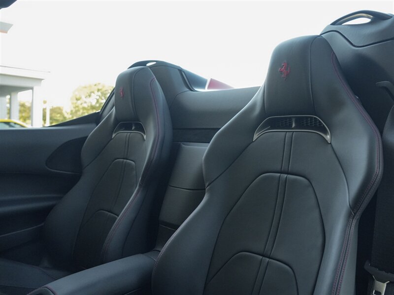 2023 Ferrari SF90 Spider - Photo 22 - Bonita Springs, FL 34134