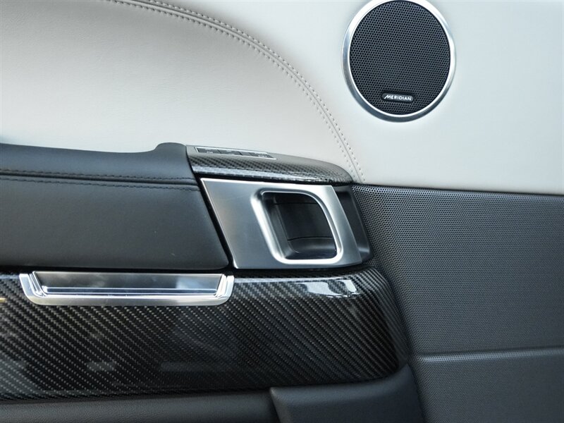 2022 Land Rover Range Rover Sport SVR Ultimate Edition - Photo 27 - Bonita Springs, FL 34134