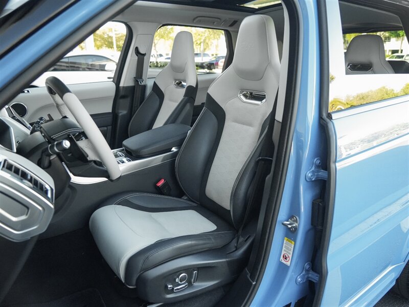 2022 Land Rover Range Rover Sport SVR Ultimate Edition - Photo 20 - Bonita Springs, FL 34134