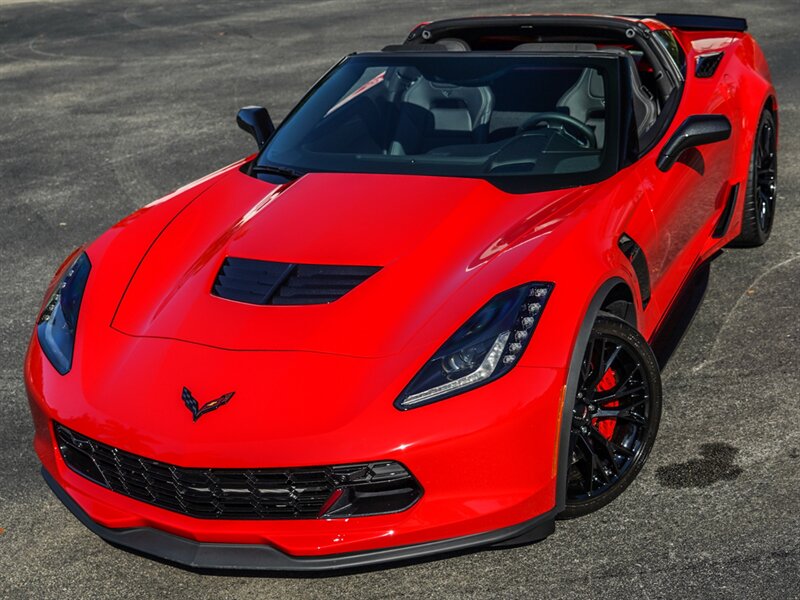 2019 Chevrolet Corvette Z06 - Photo 9 - Bonita Springs, FL 34134