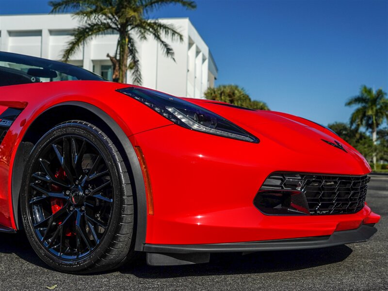 2019 Chevrolet Corvette Z06   - Photo 3 - Bonita Springs, FL 34134