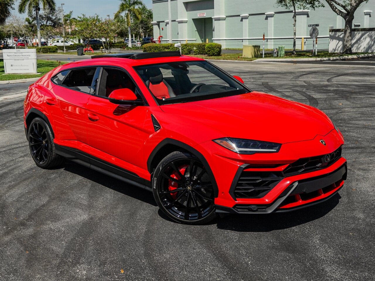 2019 Lamborghini Urus   - Photo 68 - Bonita Springs, FL 34134