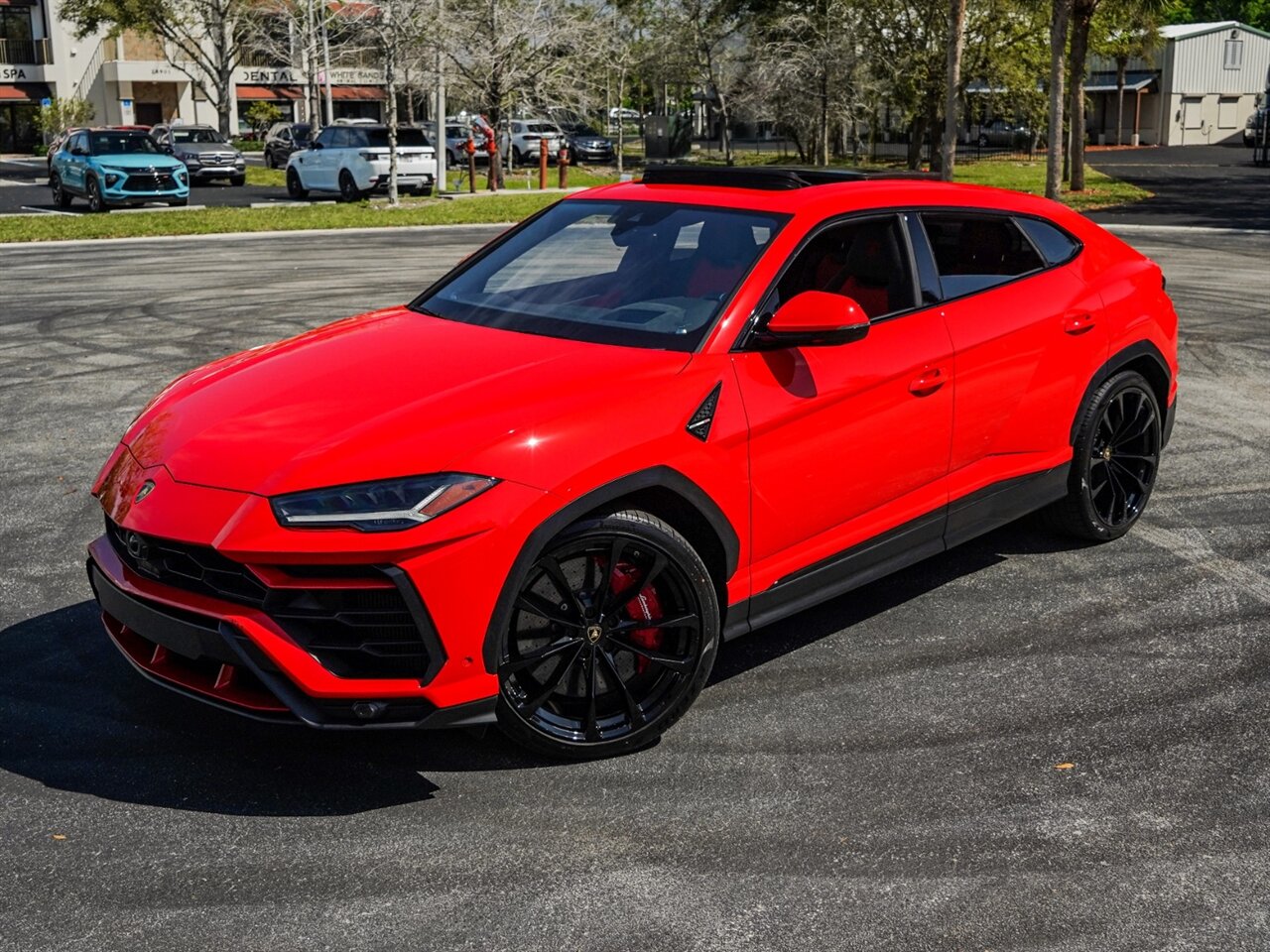 2019 Lamborghini Urus   - Photo 11 - Bonita Springs, FL 34134