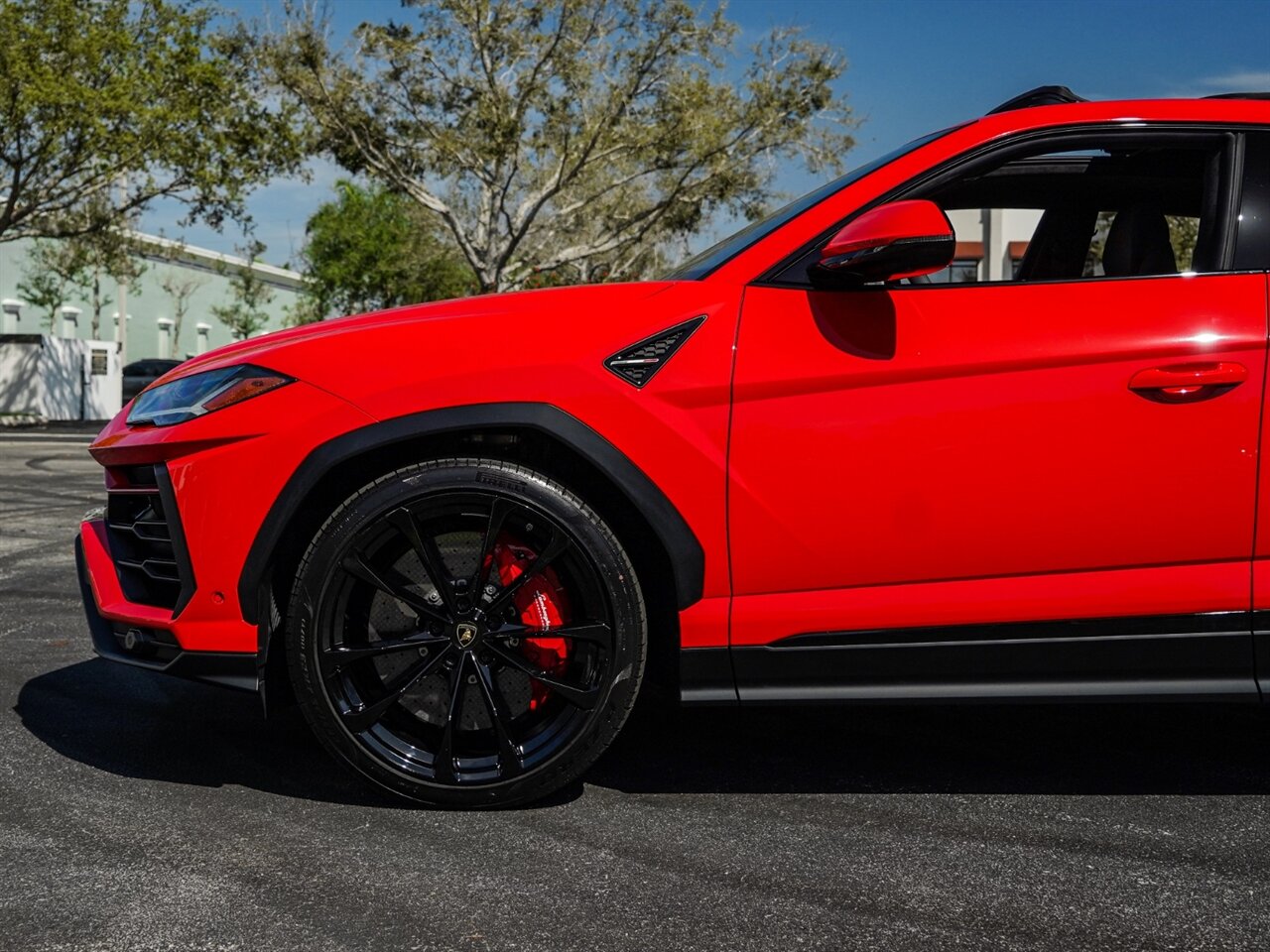 2019 Lamborghini Urus   - Photo 48 - Bonita Springs, FL 34134