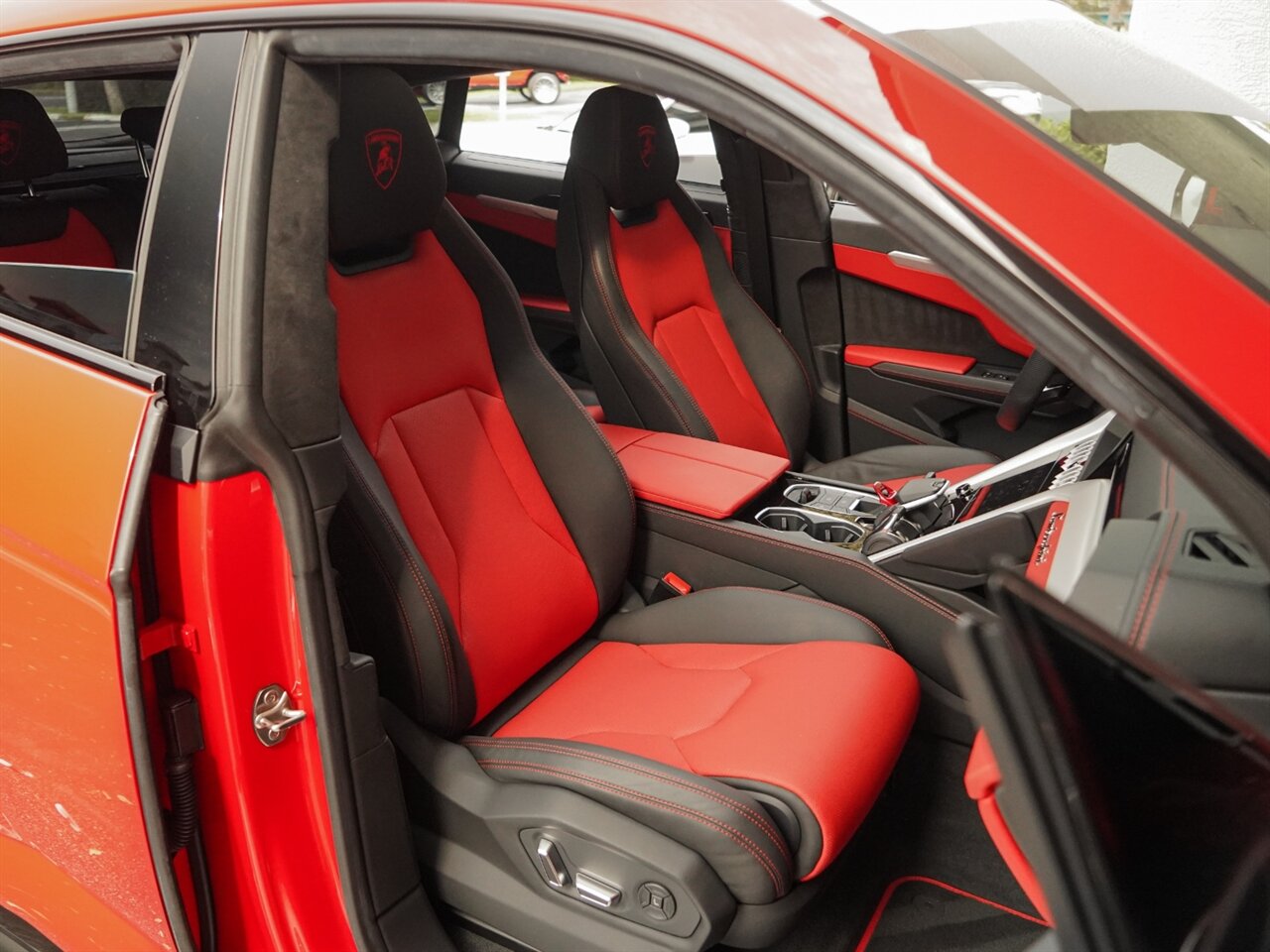 2019 Lamborghini Urus   - Photo 36 - Bonita Springs, FL 34134