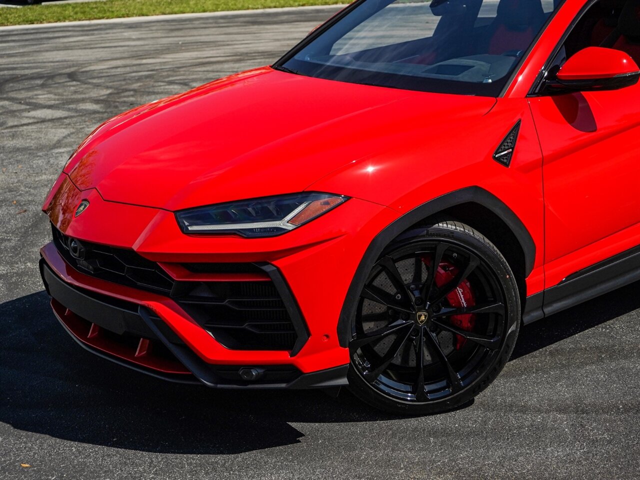 2019 Lamborghini Urus   - Photo 9 - Bonita Springs, FL 34134