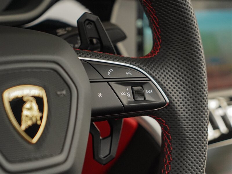 2019 Lamborghini Urus - Photo 35 - Bonita Springs, FL 34134