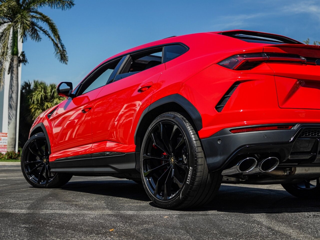 2019 Lamborghini Urus   - Photo 54 - Bonita Springs, FL 34134