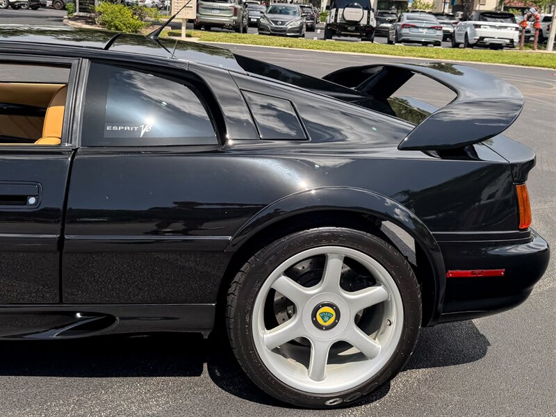 2001 Lotus Esprit - Photo 34 - Bonita Springs, FL 34134