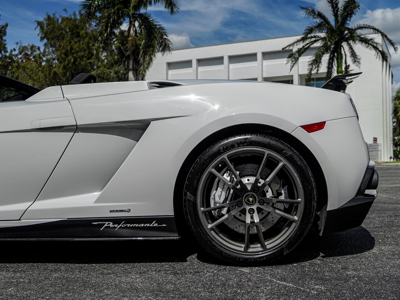 2012 Lamborghini Gallardo LP 570-4 Spyder Perf   - Photo 42 - Bonita Springs, FL 34134