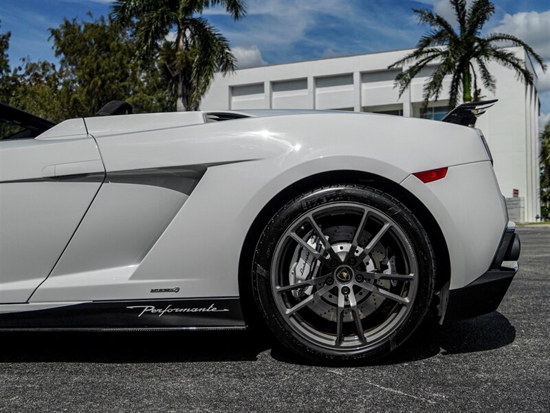 2012 Lamborghini Gallardo LP 570-4 Spyder Perf - Photo 42 - Bonita Springs, FL 34134