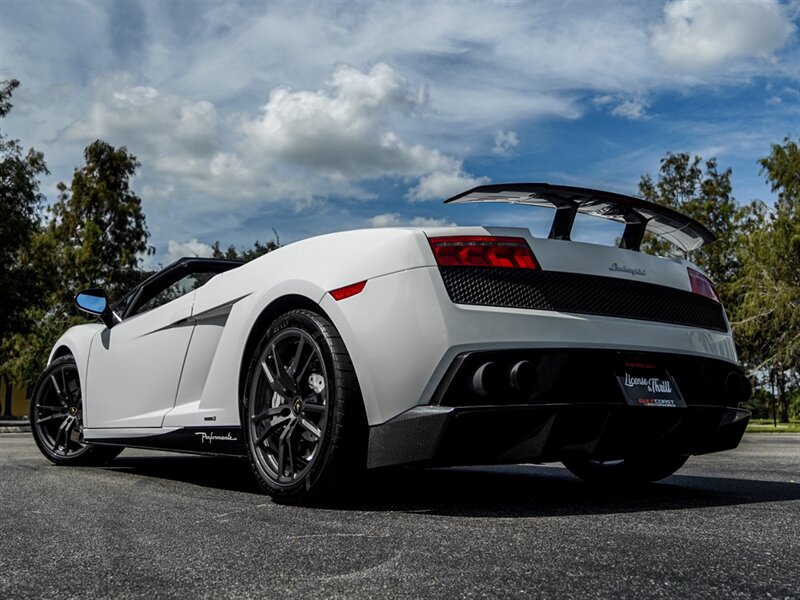 2012 Lamborghini Gallardo LP 570-4 Spyder Perf - Photo 46 - Bonita Springs, FL 34134