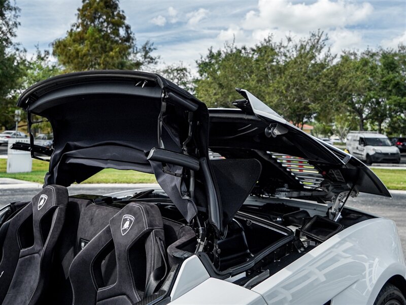 2012 Lamborghini Gallardo LP 570-4 Spyder Perf - Photo 74 - Bonita Springs, FL 34134