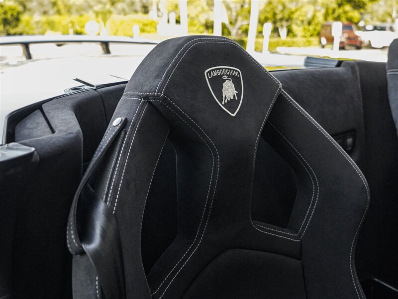 2012 Lamborghini Gallardo LP 570-4 Spyder Perf - Photo 32 - Bonita Springs, FL 34134